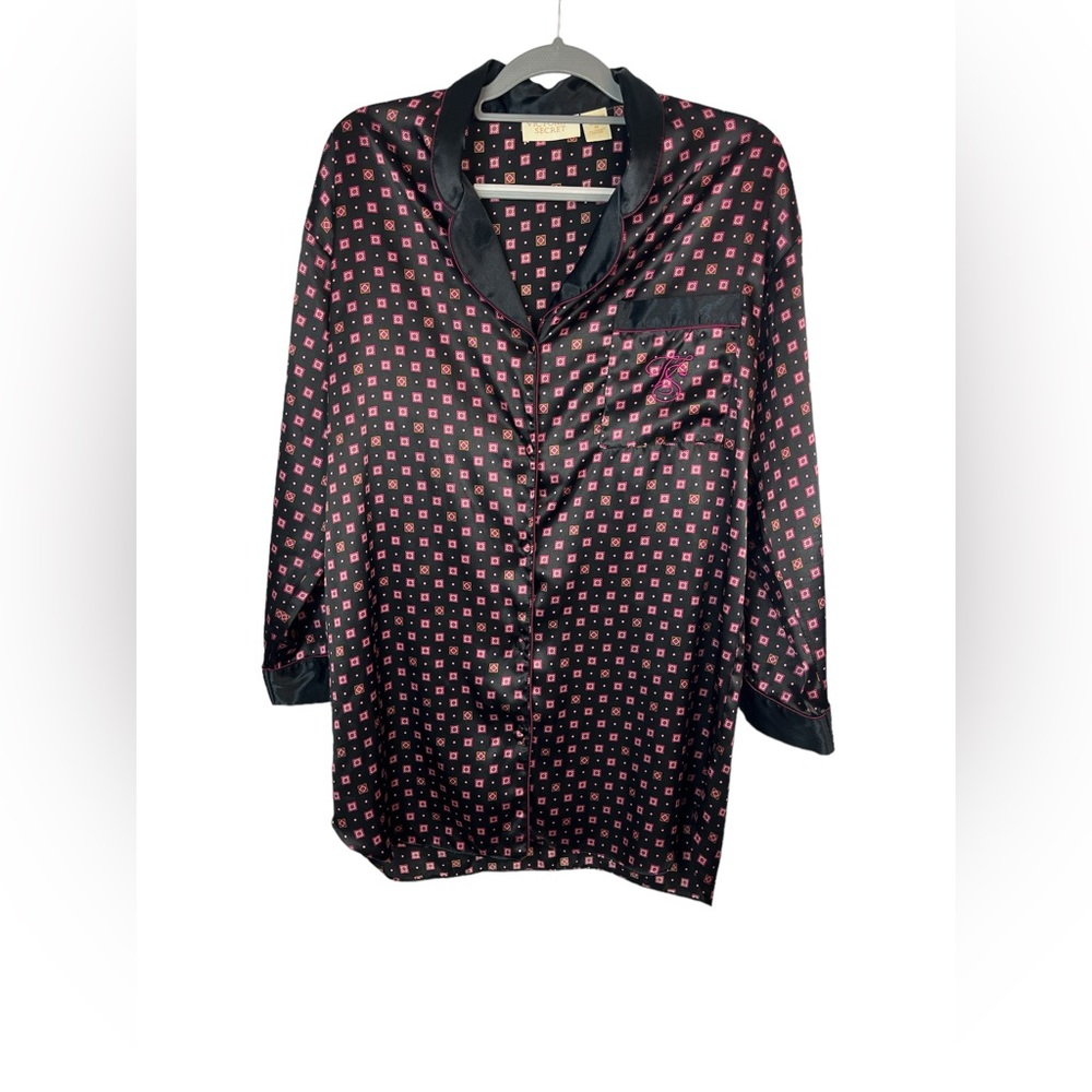 Vintage Victoria secret gold label satin long sleeve sleep shirt‎ size medium